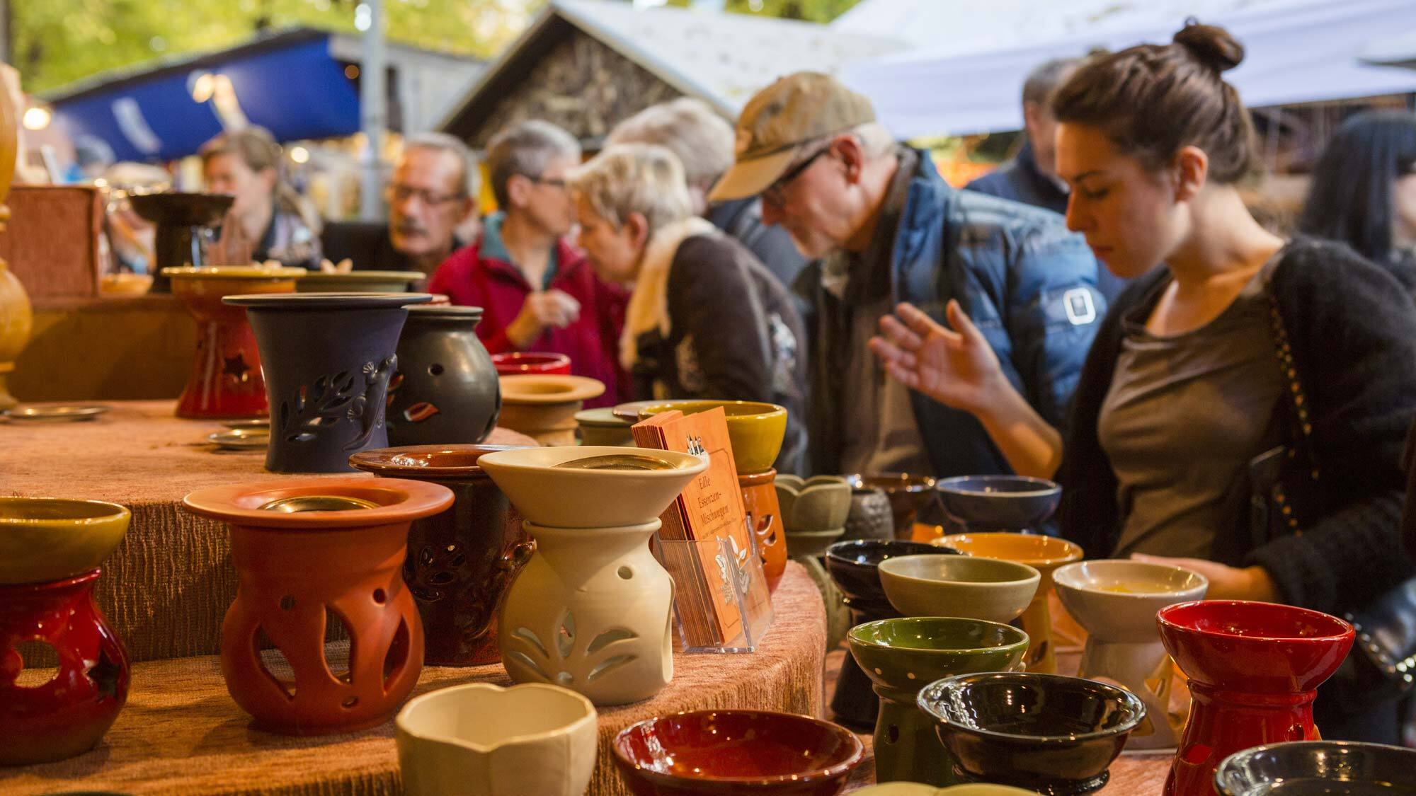 Hier sind sogar Muster ausgeschnitten worden.